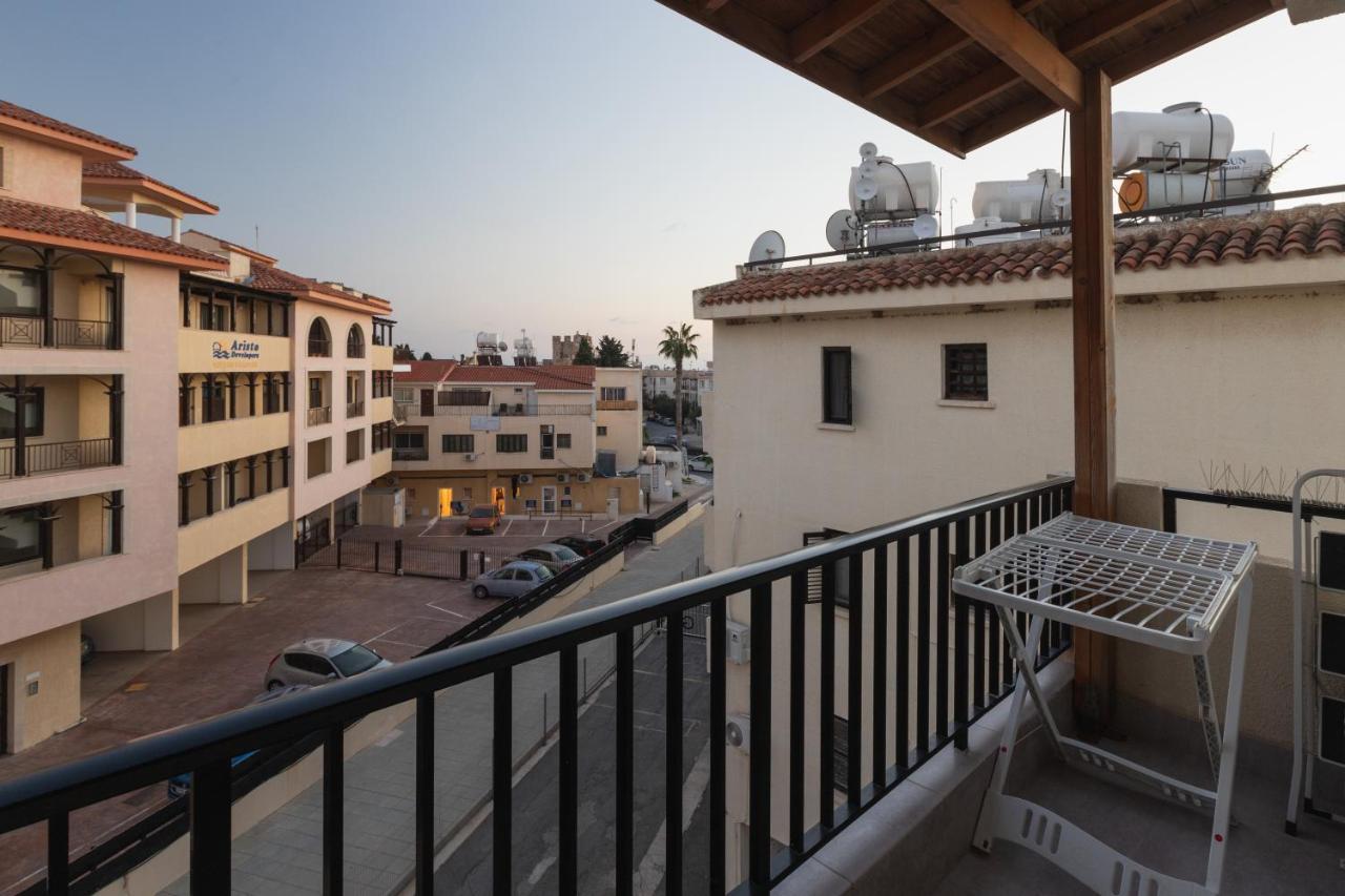 Alexis Apartments - Lovely 2-Bedroom With Swimming Pool بافوس المظهر الخارجي الصورة